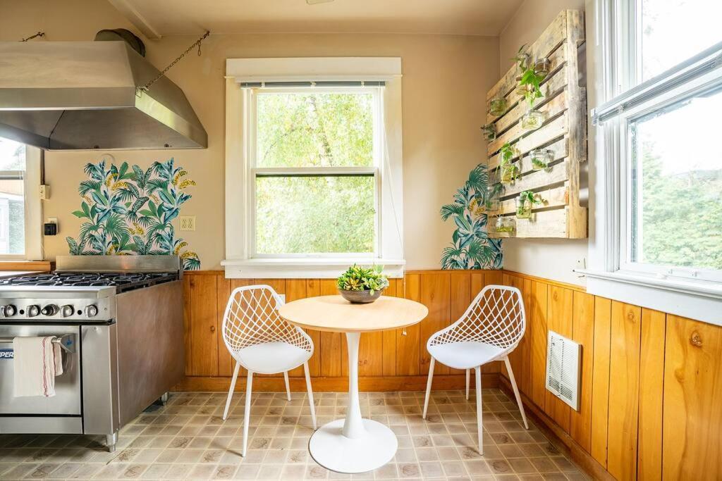Charming 1Bd Suite In Capitol Hill - Foxglove Inn Σιάτλ Εξωτερικό φωτογραφία