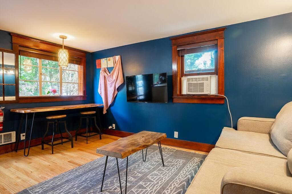 Charming 1Bd Suite In Capitol Hill - Foxglove Inn Σιάτλ Εξωτερικό φωτογραφία